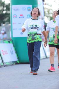 BIB: 
                            <button type="button" onclick="openModal(3656096)" class="btn btn-primary btn-sm float-right btn-popup" data-toggle="modal" data-target=".modal-high-quality">
                        <i class="fas fa-shopping-cart"></i> Add to Cart
                    </button>
                                            <button type="button" onclick="isThisMe(3656096, true)" class="btn btn-success btn-sm float-right btn-popup btn-isme hidden" data-toggle="tooltip" data-placement="bottom" title="นี่คือรูปของคุณใช่ไหม คลิกที่นี่เพื่อเอาเข้าอัลบั้ม">
                        <i class="fas fa-plus"></i> Add to album
                    </button>
                    <button type="button" onclick="isThisMe(3656096, false)" class="btn btn-warning btn-sm float-right btn-popup btn-isnotme hidden">
                        <i class="fas fa-ban"></i> Remove from album
                    </button>